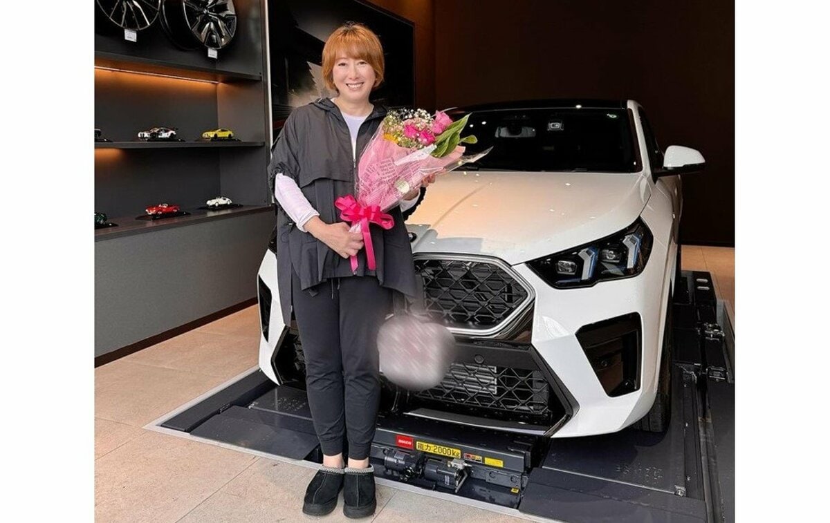 元・おニャン子クラブ】 内海和子さん 「4台目のBMW」 新車と2 