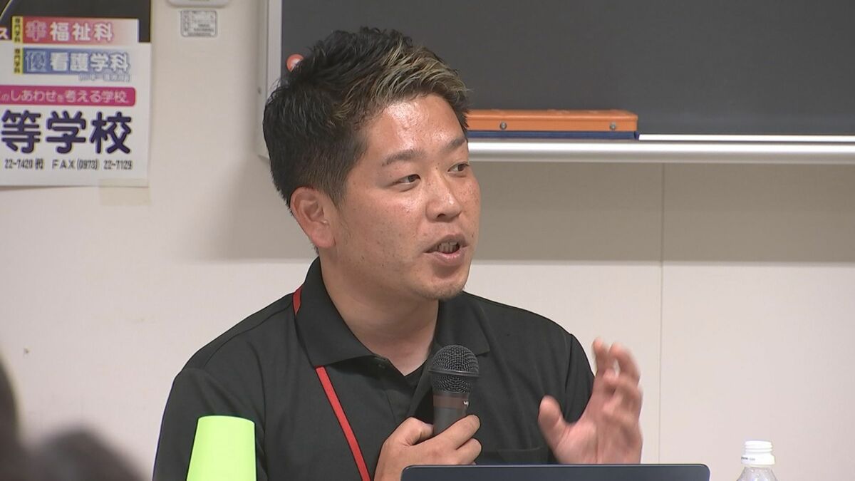 「繋がりがピンチのとき助けてくれる」被災者支援するNPO法人代表が高校生にボランティアの心得伝える