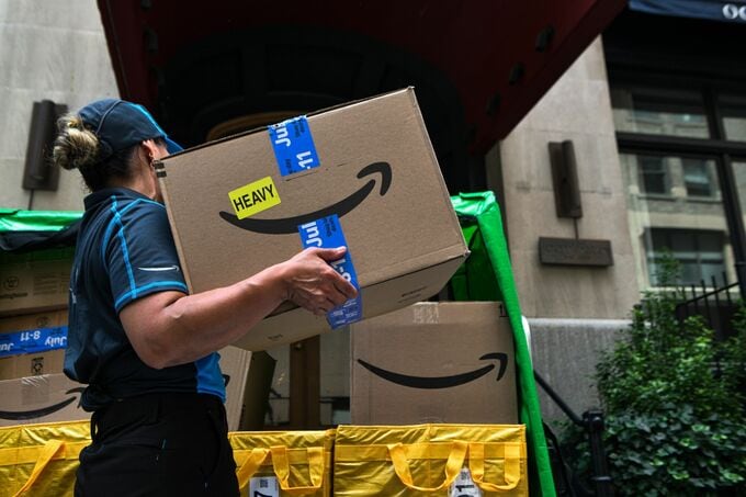 アマゾン「プライムデー」、初日の売上高は前年比41％減－分析