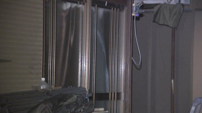 【速報】千葉・市原市の住宅で男性が胸を刺される殺人未遂事件　犯人は逃走中 「先輩に刺された」と説明　千葉県警|TBS NEWS DIG
