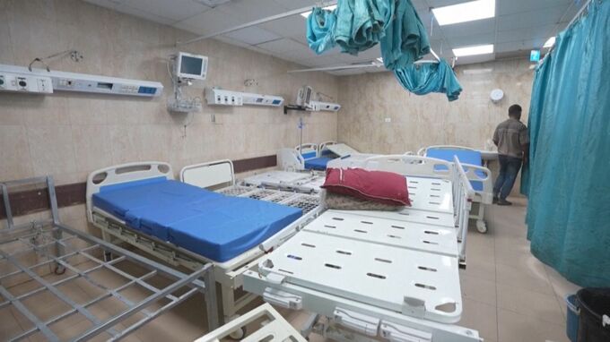 国連の支援活動が一時停止　イスラエル軍ガザ中部で作戦拡大の影響か|TBS NEWS DIG