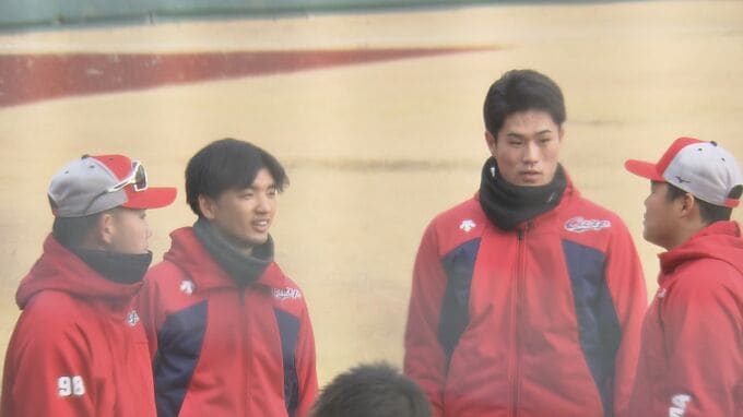 【カープ日南キャンプ】斉藤優汰、常廣羽也斗ら6投手が1軍合流　|　RCC NEWS | 広島ニュース | RCC中国放送