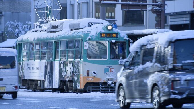 高知県内大雪 交通機関への影響続く（24日午前10時40分現在）　|　高知のニュース・天気｜KUTV NEWS | KUTVテレビ高知