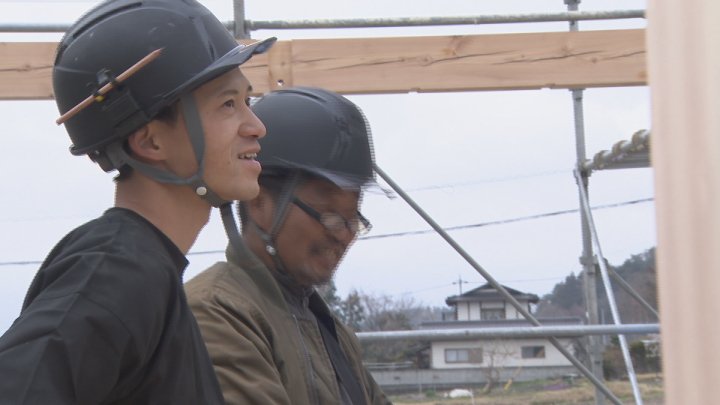27歳の棟梁が取り仕切る 伝統工法にこだわった木造住宅 建築現場に密着 「手刻み(てきざみ)」など伝統技術の継承も | TBS NEWS ...