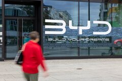 BYD、中国の自動車販売台数トップから陥落－9月は1年半ぶりに減少| TBS CROSS DIG with Bloomberg