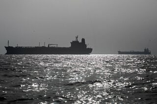 米軍がイラン空爆再開、商船への攻撃受け－原油販売の制裁緩和も撤回| TBS CROSS DIG with Bloomberg