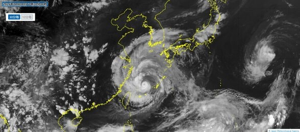 【大型で非常に強い台風13号】沖縄で「うねりを伴う猛烈な波(9m)」に厳重警戒 奄美は土砂災害に厳重警戒【気象情報】【雨と風のシミュレーション】 | 富山のニュース|天気・防災|チューリップテレビ