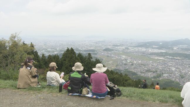 篠栗春らんまんハイキング 小学生も93歳男性も 新緑の魅力を楽しむ3コース|TBS NEWS DIG