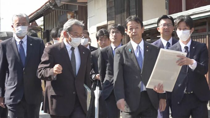 「自宅近くでこのような蛮行が行われた、許しがたいこと。」　北朝鮮による拉致被害者救出訴える「国民のつどい」　工藤内閣府副大臣が拉致現場視察|TBS NEWS DIG