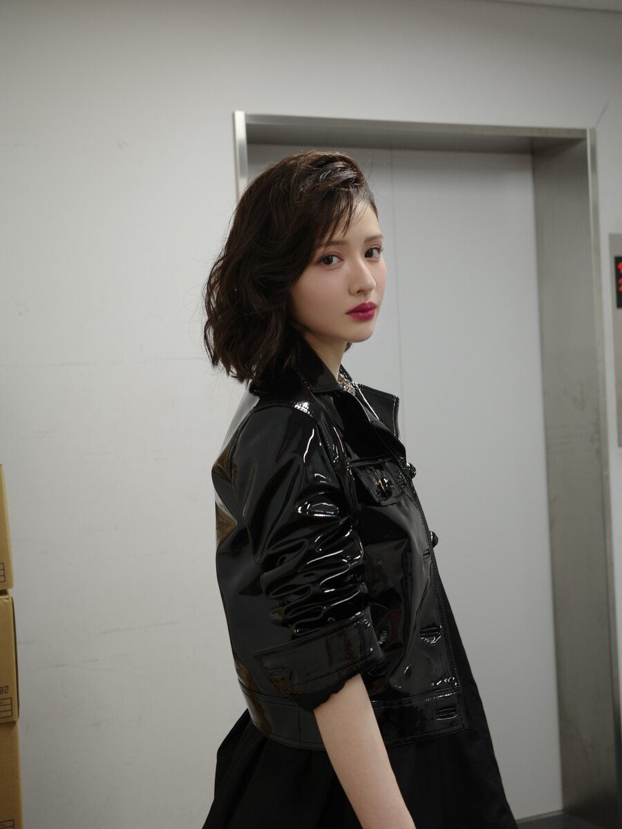 FRUITS ZIPPER・鎮西寿々歌 】 現役アイドル初のTGCトップバッター抜擢