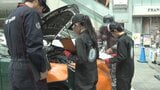 クルマの魅力にワクワク 整備士から学ぶコーナーでは子どもたちの真剣な眼差し ディーラー10社が合同イベント 富山|TBS NEWS DIG