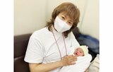 【がん闘病】　古村比呂さん　初孫の誕生で喜び　「孫は泣き声も癒しになって　可愛すぎます」「命の尊さを　がんになったからこそ感じる思いが　私の身体中を巡っています」|TBS NEWS DIG
