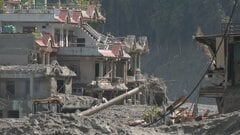 ネパールと中国で行方不明者2400人超える　土石流による“自然ダム”で越水のおそれ…救助活動は一時中断| TBS CROSS DIG with Bloomberg