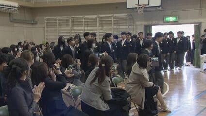 愛知県の多くの公立中学校で“卒業式” 「変化と出会いを楽しんで行動を
