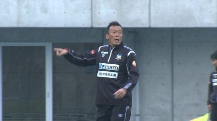サッカーJ3カマタマーレ讃岐 雨の中での練習公開 直近の2試合で連敗