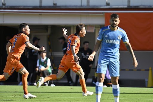 乾貴士が決勝弾! 清水が“運命の決戦”を制し再び2位浮上! 磐田 痛恨の敗戦【静岡三国決戦ファイナルラウンド速報】　|　静岡のニュース | SBSNEWS | 静岡放送