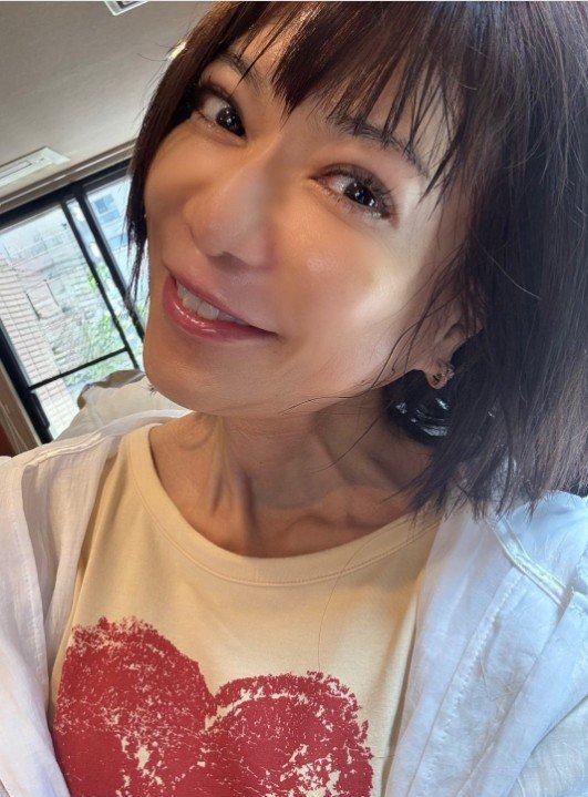 【堀ちえみ】　「吐き気がするほどの腰の痛み」「うめきながらも、必死で動き回る」「バットを振る体力があるうちは、思ったら先ずは振っておこうかな」|TBS NEWS DIG