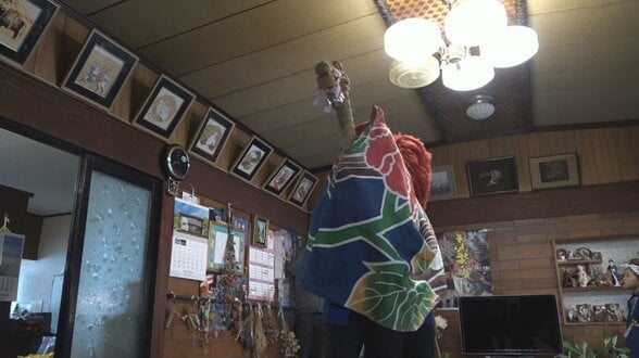 6年ぶりに伝統行事「初午」復活　児童ら15人が五穀豊穣や無病息災などを祈願　富山・南砺市利賀村　|　富山のニュース｜天気・防災｜チューリップテレビ