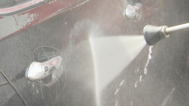 “黄砂で洗車の行列が” 車に傷がつく前に『プロに聞く洗車のコツ』|TBS NEWS DIG