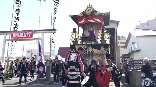 豪華絢爛な5台の山車が笛や太鼓のお囃子にあわせて練り歩く 青森県・下北地方最大の夏祭りとされる『田名部まつり』が開幕!|TBS NEWS DIG