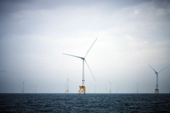 米洋上風力発電業界、海外市場に活路－トランプ氏の敵対的姿勢に対応