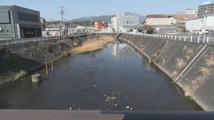 川に男性が仰向けに倒れている　死亡確認　事件事故の両面で捜査　鹿児島・鹿屋|TBS NEWS DIG