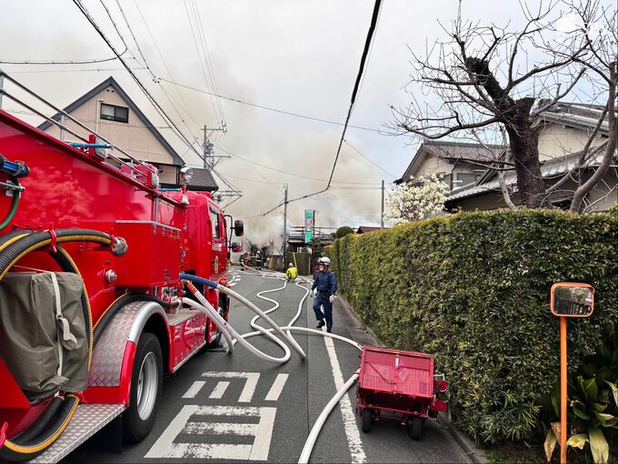 浜松市の共同住宅で火事 2人けが【続報】＝静岡|TBS NEWS DIG