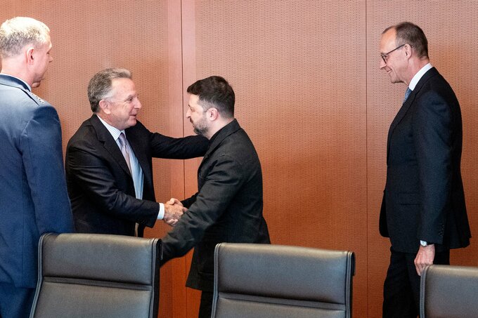 米国、ウクライナに強力な安全の保証を提示－焦点はなお領土問題