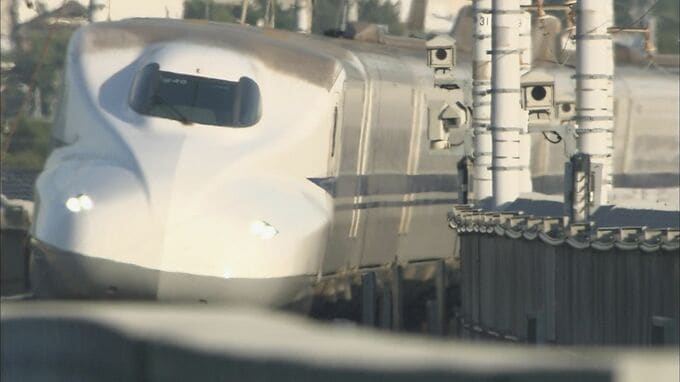 東海道新幹線の車内チャイム　21日から20年ぶりに変更　TOKIOの「AMBITIOUS JAPAN!」からUAさんの「会いにいこう」へ　利用客は「癒される感じのメロディー」　|　名古屋・愛知・岐阜・三重のニュース【CBC news】 | CBC web