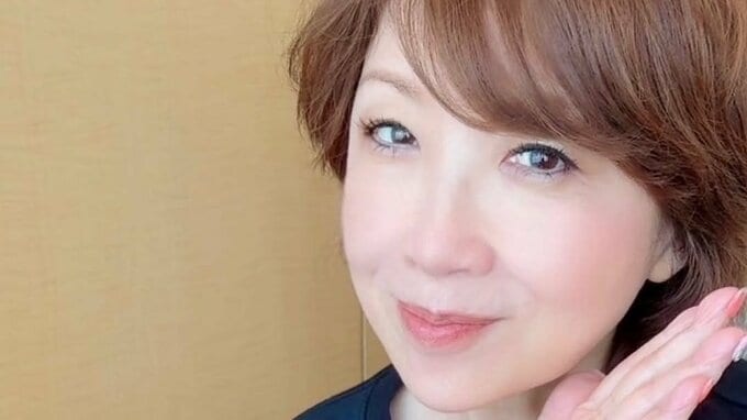 【 伊藤蘭 】娘・趣里と夫・三山凌輝の第一子誕生を祝福「趣里が産まれたこの季節」「本当に感慨深いです」|TBS NEWS DIG