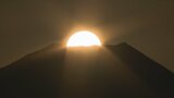 この時期に見られる神々しい姿　富士山の山頂から朝日が昇る「ダイヤモンド富士」　富士川町高下地区|TBS NEWS DIG