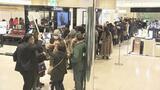 開店前に1800人の長蛇の列　うすい百貨店で初売り始まる　200万円超の高額福袋も　福島　|　福島のニュース│TUF
