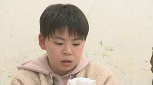 “ブルーシート”だらけの部屋に「一番イメージが湧いてくる」全国2連覇の“天真爛漫”小学生はスーパー彫刻少年　|　石川県のニュース｜MRO北陸放送