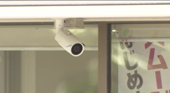 長野市のコンビニ駐車場に“刃物男”　男は立ち去る　60代くらい　白い長そでTシャツにベージュ色系のズボン　発見には至らず|TBS NEWS DIG