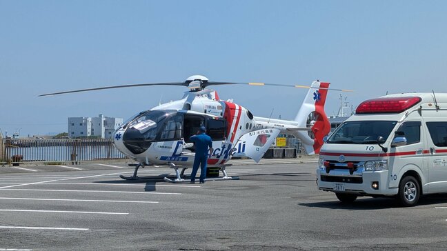 「家に車突入」 高齢男性が意識不明 ドクヘリ搬送【愛媛】|TBS NEWS DIG