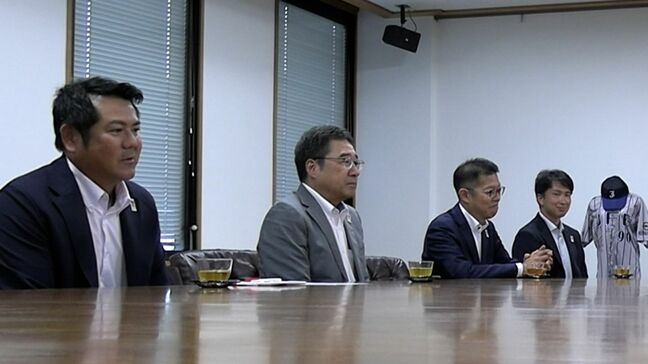 「ベスト4以上を目指して頑張りたい」都市対抗野球大会に出場するJFE西日本硬式野球部が倉敷市長を表敬訪問【岡山】|TBS NEWS DIG