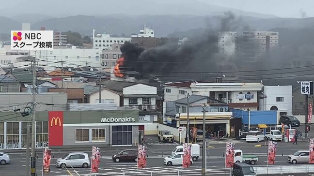 大村市で3階建て住宅が焼ける火事　住人の80代夫婦は避難し無事|TBS NEWS DIG