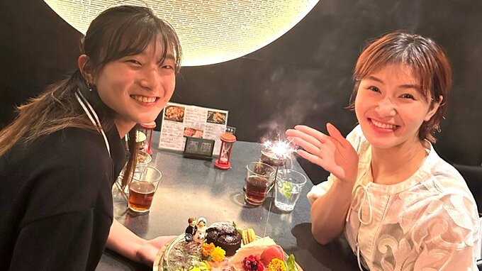 【 坂本花織 】村上佳菜子が「ご結婚のお祝い！」　村上が6歳上〝お姉さんできて嬉しかった〟満面の〝カオリスマイル〟|TBS NEWS DIG
