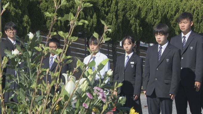 太平洋戦争末期の空襲で犠牲に　動員学徒を追悼　岩国高校で献花の集い　山口|TBS NEWS DIG