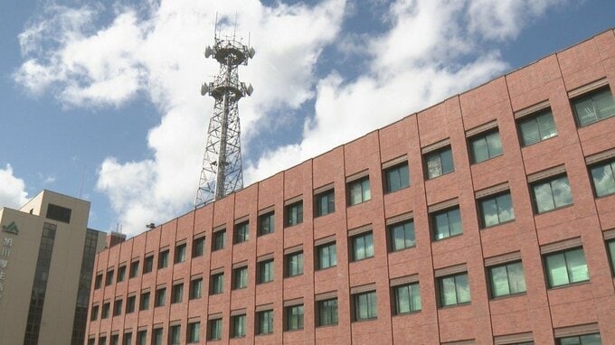 【カップル窃盗】家電量販店でスポットエアコンなど17点を盗んだか　被害額は約50万円…箱に入ったままの商品を何度も運び出す姿　売却して現金化か|TBS NEWS DIG