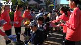 アランマーレ山形の選手たちが小学生に交通安全を呼びかける 夜光反射材約300個を児童へ(山形) | 山形のニュース│TUYテレビユー山形