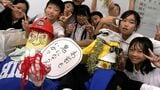 小学生がオリジナルのかかし作り 自分たちで育てているコメを守ろうと今年も「ここは俺の縄張りだと」【岡山】|TBS NEWS DIG