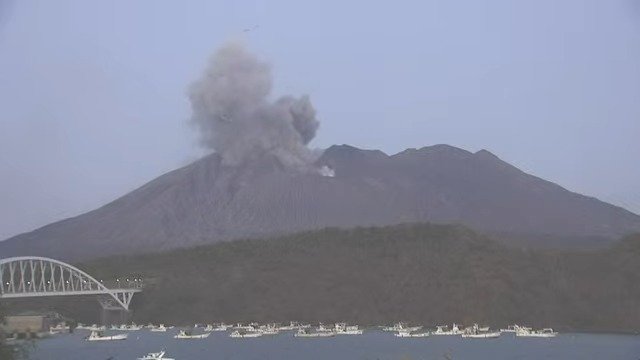 桜島で噴火　噴煙1100ｍ【きょうの降灰予報】鹿児島　|　鹿児島のニュース｜MBC NEWS｜南日本放送