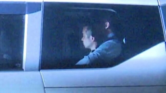 「首を刺して殺した」 66歳の母親を殺害した疑いの長男を逮捕 犯行後逃走し2週間余り後に身柄を確保 長男は容疑を認めている|TBS NEWS DIG