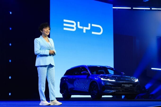 中国自動車メーカーが欧州市場で攻勢－BYDは現地モデル倍増