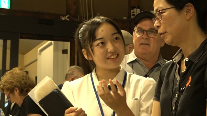「話す勇気が鍛えられそう」高校生が外国人観光客をガイド　語学学習への意欲高める「もっと英語頑張っていっぱい話せるようになりたい」青森県弘前市　|　青森のニュース│ATV NEWS│青森テレビ