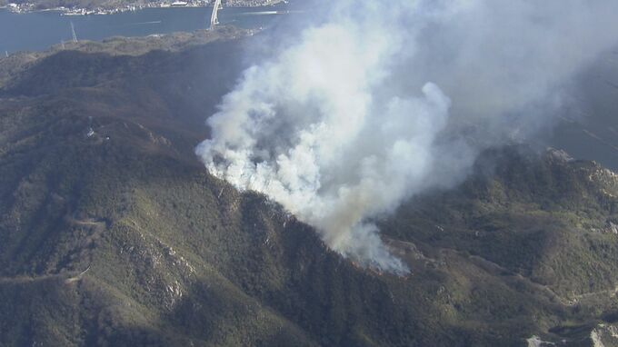 【速報】江田島市大柿町で山火事　消火活動中|TBS NEWS DIG