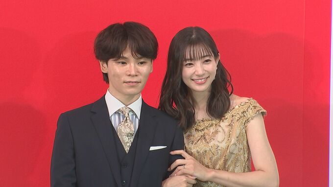 【足立梨花&TATSU夫妻】「どっちが先に好きになったか」で夫婦げんか　ラブラブぶり明かす|TBS NEWS DIG