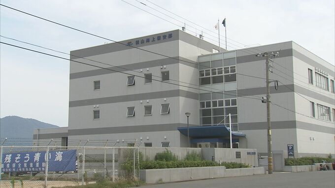 岸に乗りあげた無人の漁船発見　所有者と連絡取れず…海中転落の可能性も視野に捜索　徳山海上保安部|TBS NEWS DIG