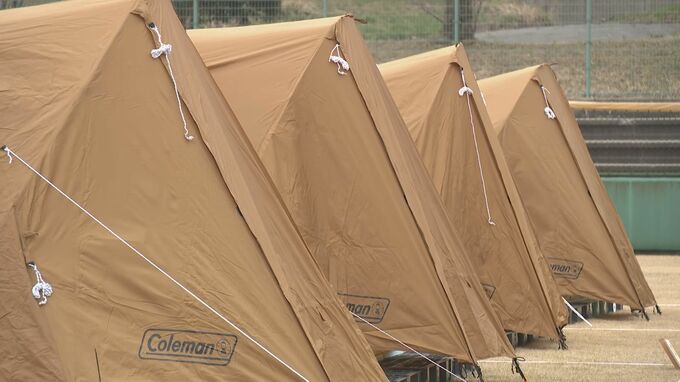 登山家の野口健さんらが整備 石川・七尾市で最大200人までの「テント村」が完成 ボランティアの移動短縮期待　|　石川県のニュース｜MRO北陸放送